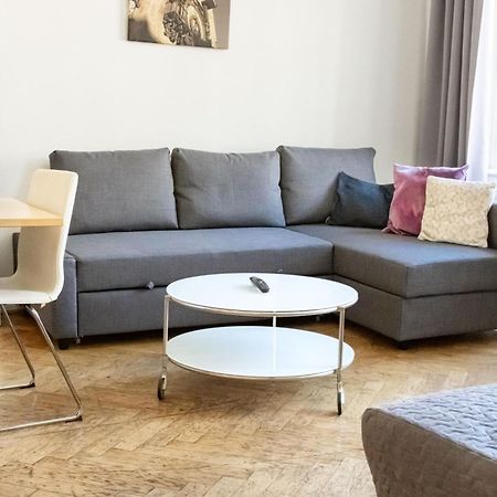 Apartments In Mala Strana - 10 Minutes From Charles Bridge 프라하 외부 사진