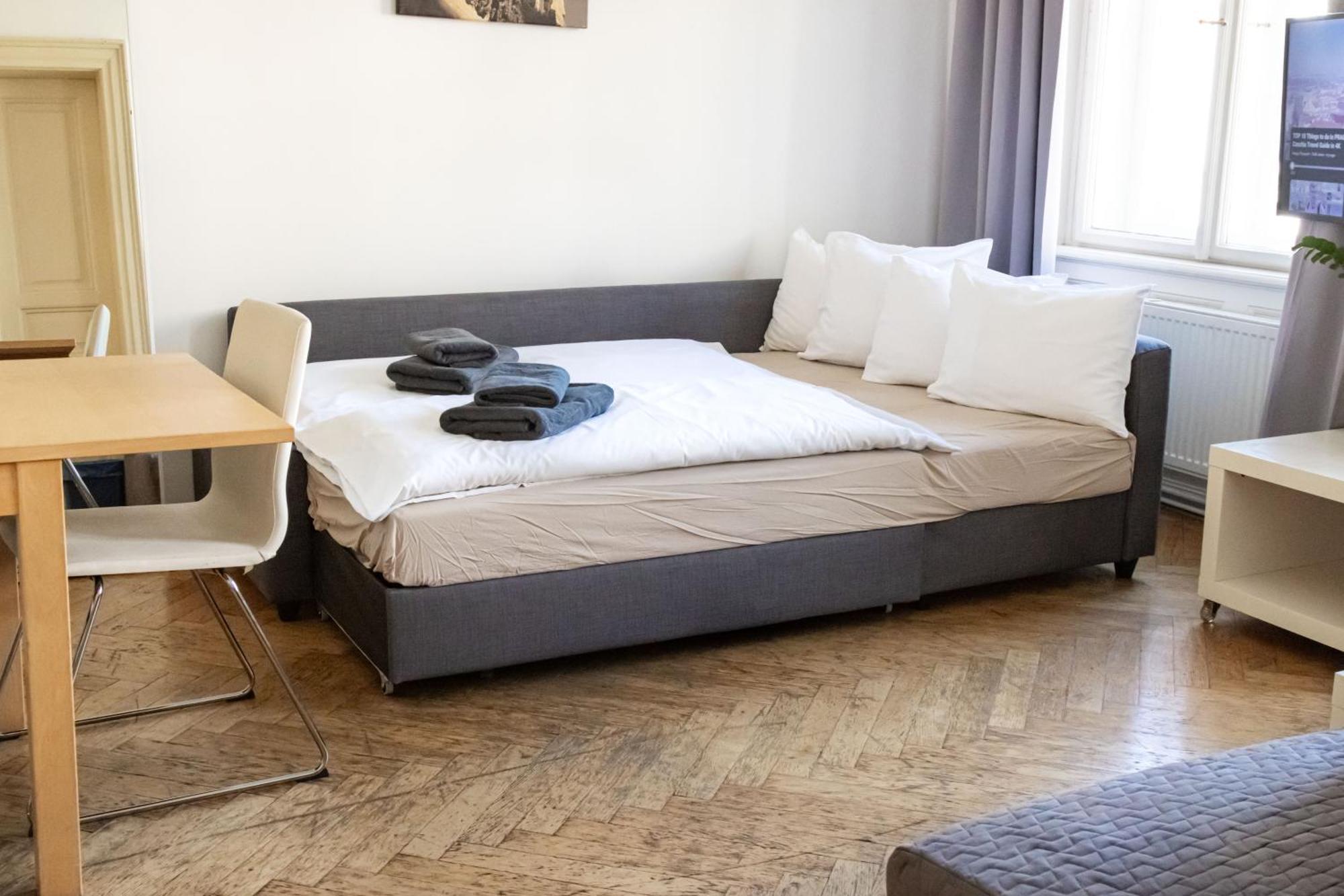Apartments In Mala Strana - 10 Minutes From Charles Bridge 프라하 외부 사진