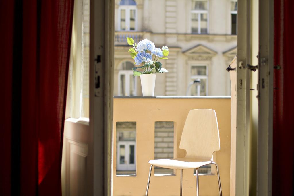 Apartments In Mala Strana - 10 Minutes From Charles Bridge 프라하 객실 사진