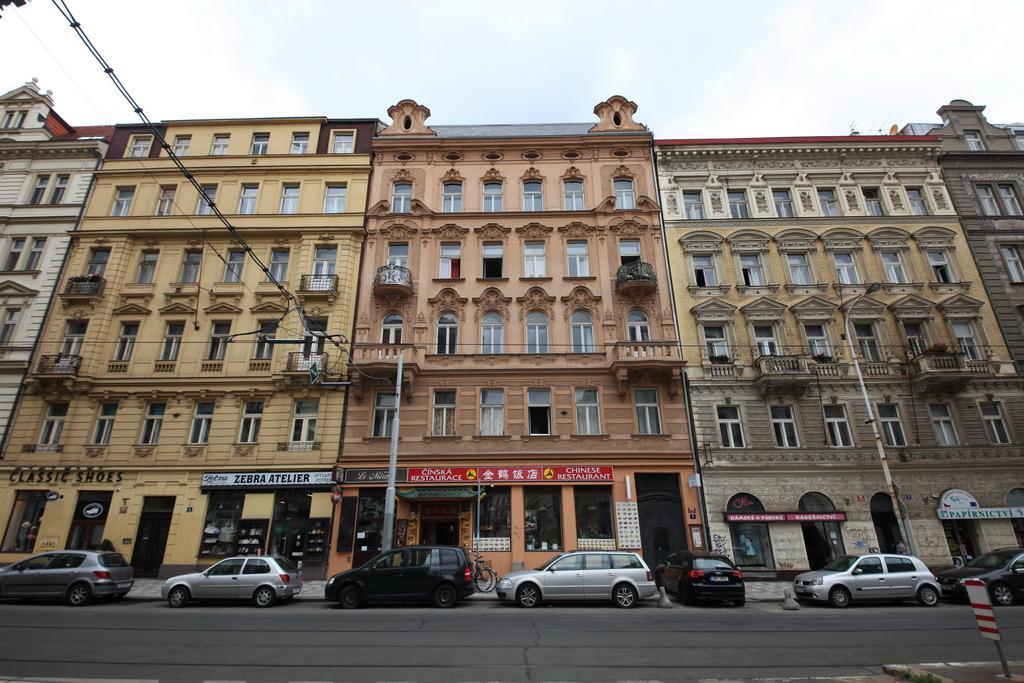 Apartments In Mala Strana - 10 Minutes From Charles Bridge 프라하 외부 사진